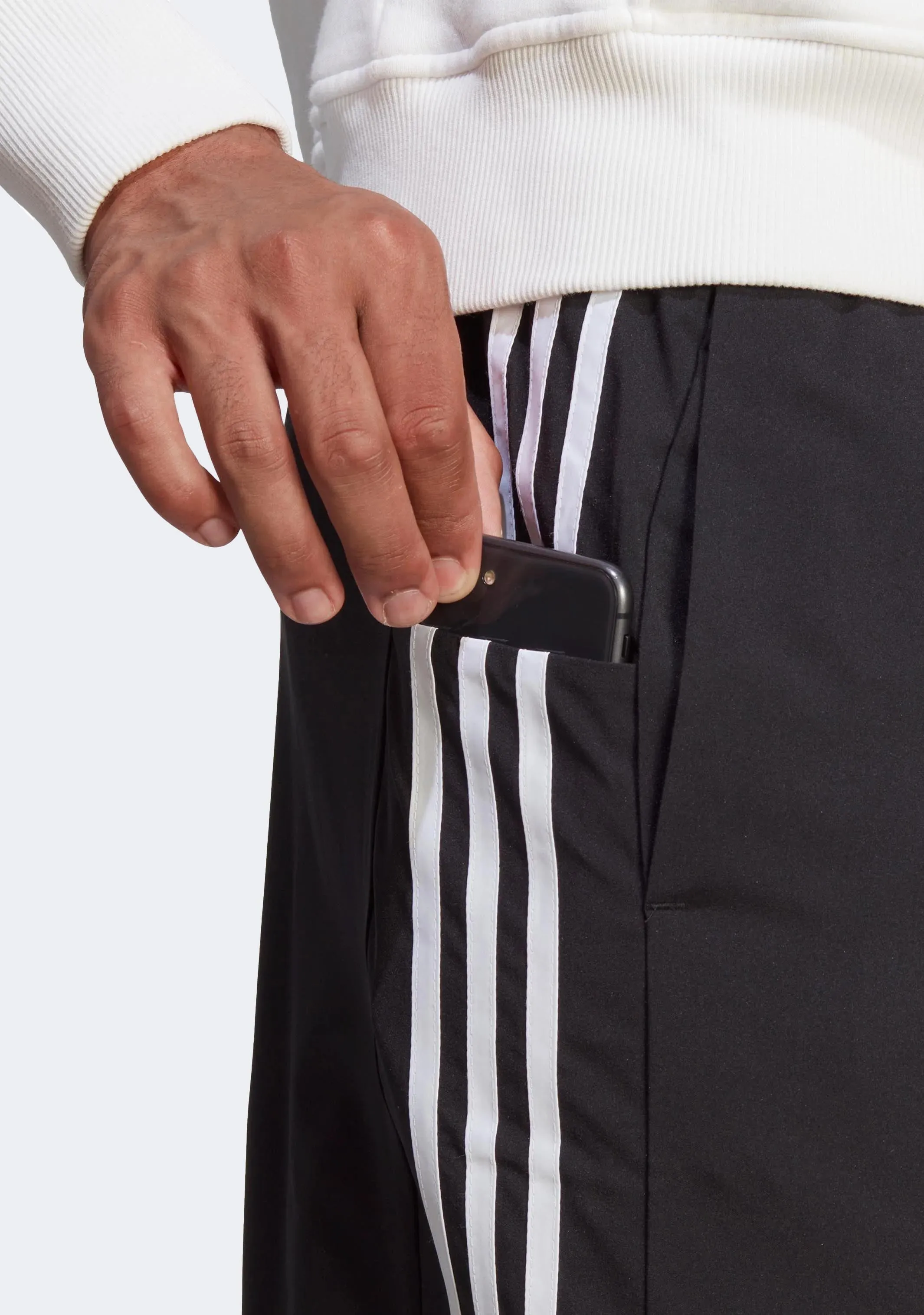 Adidas Men’s AEROREADY Essentials Chelsea 3-Stripes Shorts Black