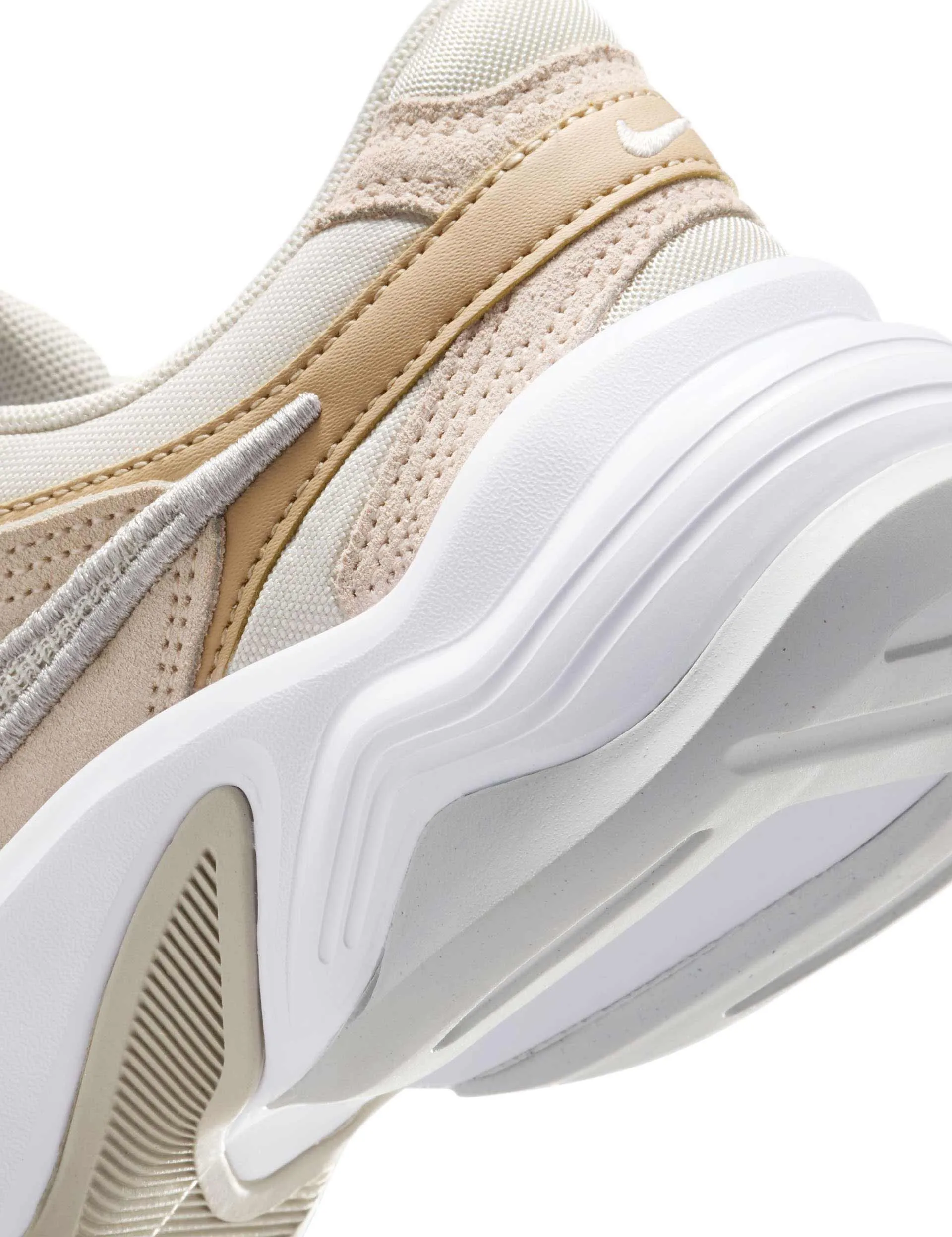 AL8 Shoes - Light Orewood Brown/College Grey/Photon Dust