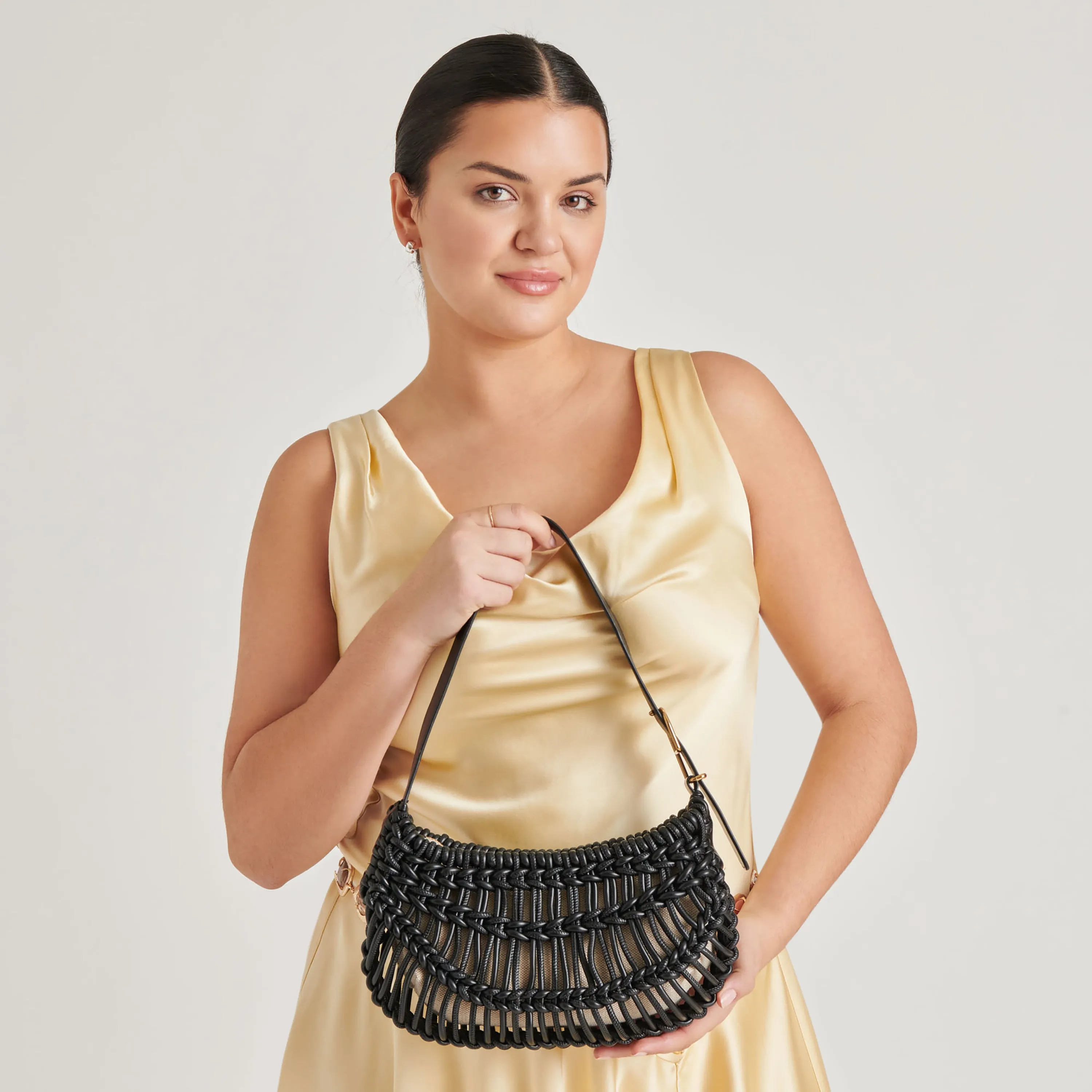 CANNES SHOULDER BAG BLACK STELLA