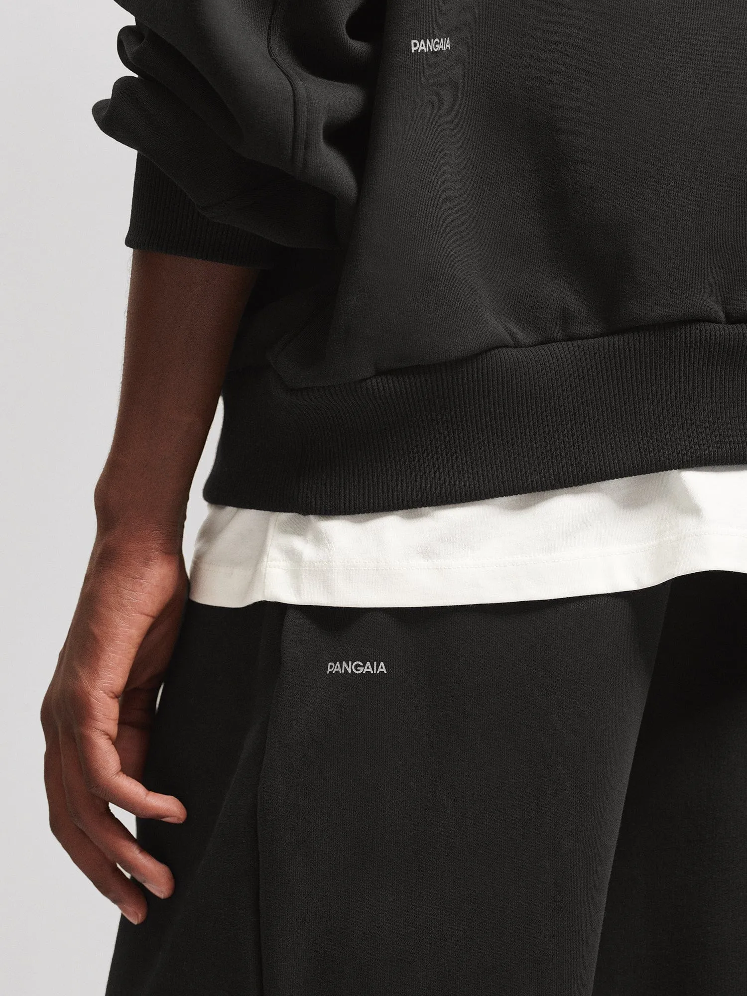 Mens DNA Barrel-Leg Track Pants—black