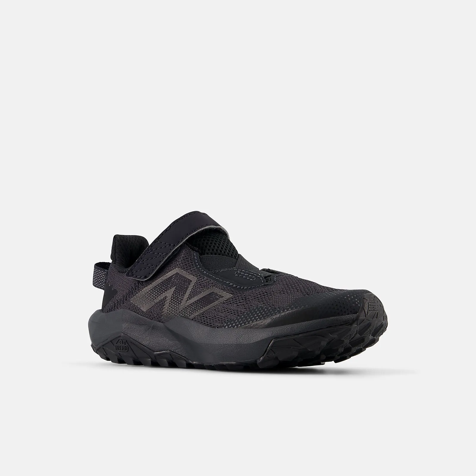 NEW BALANCE KID'S DYNASOFT NITREL V6 TOP STRAP TRIPLE BLACK RUNNING SHOES