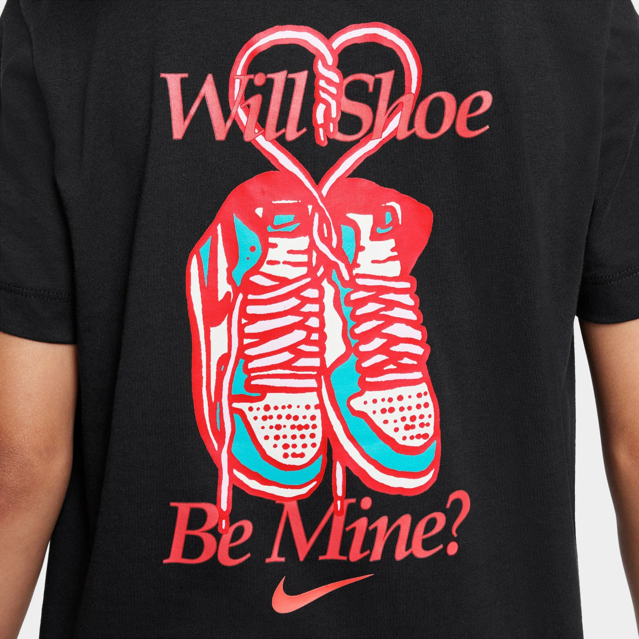 Nike Sportswear Juniors' Be Mine T-Shirt / Black