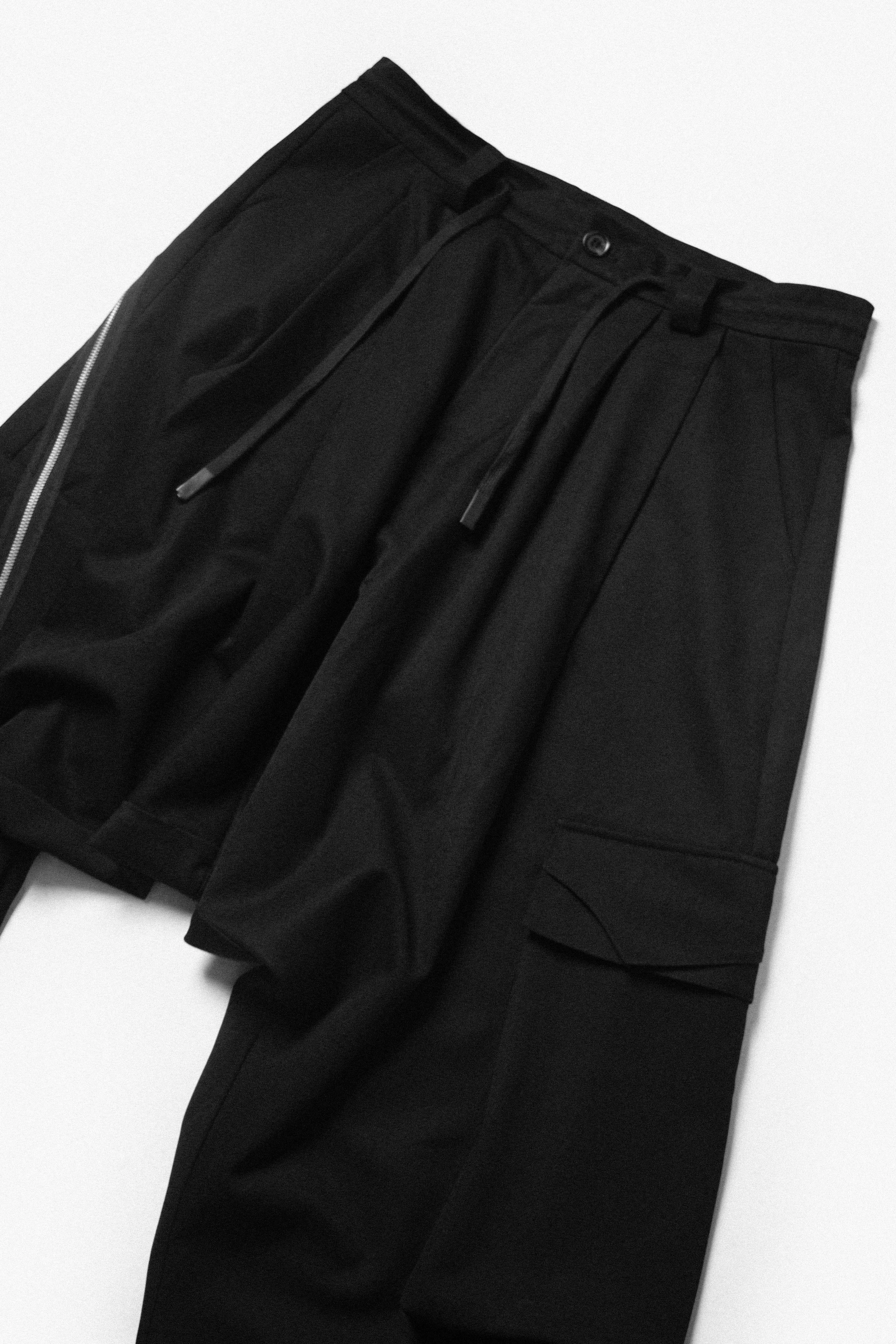 RELABEL Low-Rise Multi-Fold Asymmetrical Casual Suit Pants