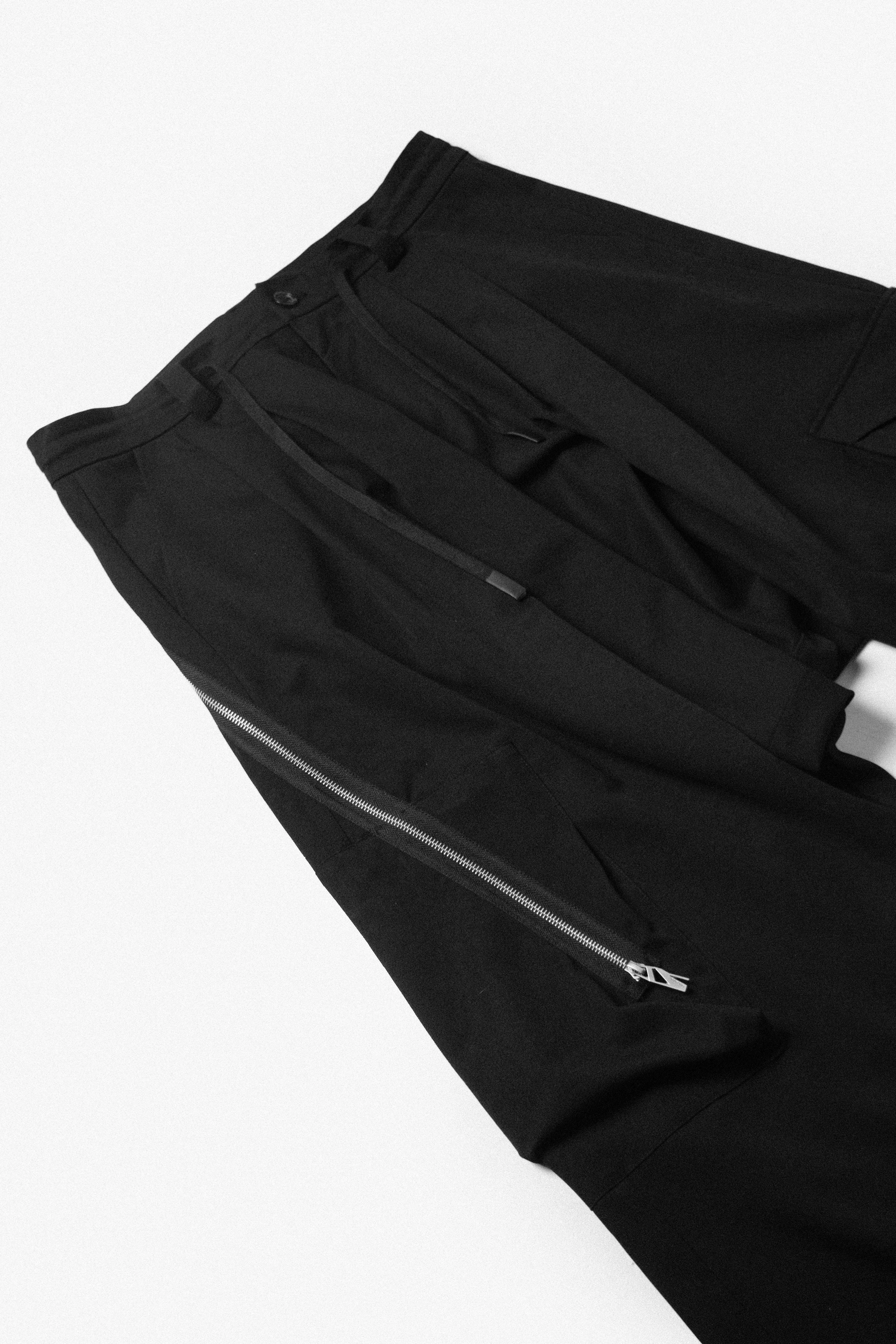 RELABEL Low-Rise Multi-Fold Asymmetrical Casual Suit Pants