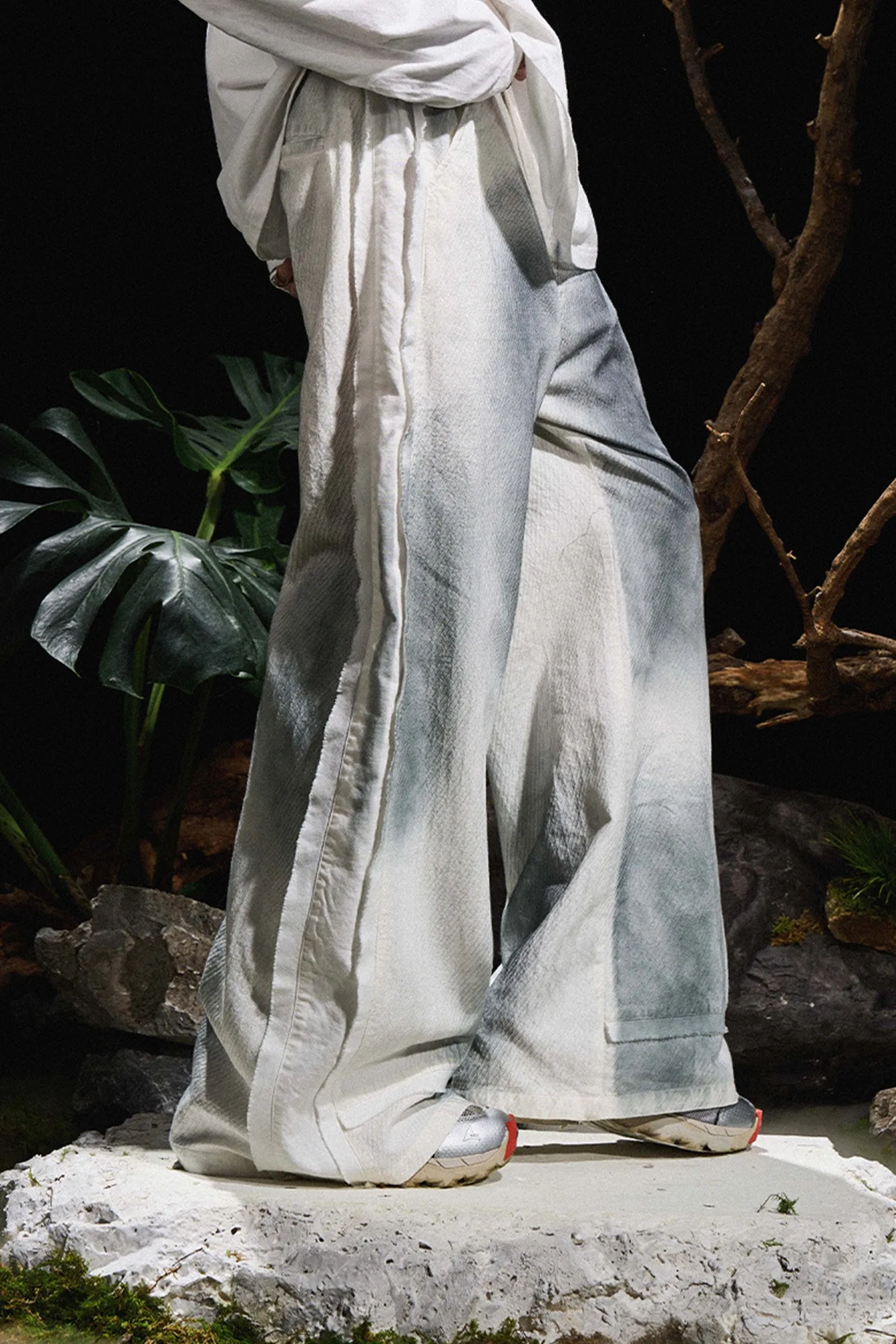 Ripped Washed Casual Pants
