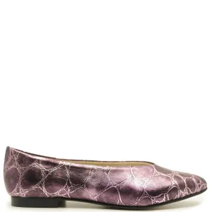 Spain Co Magenta Croc Metallic V Flat