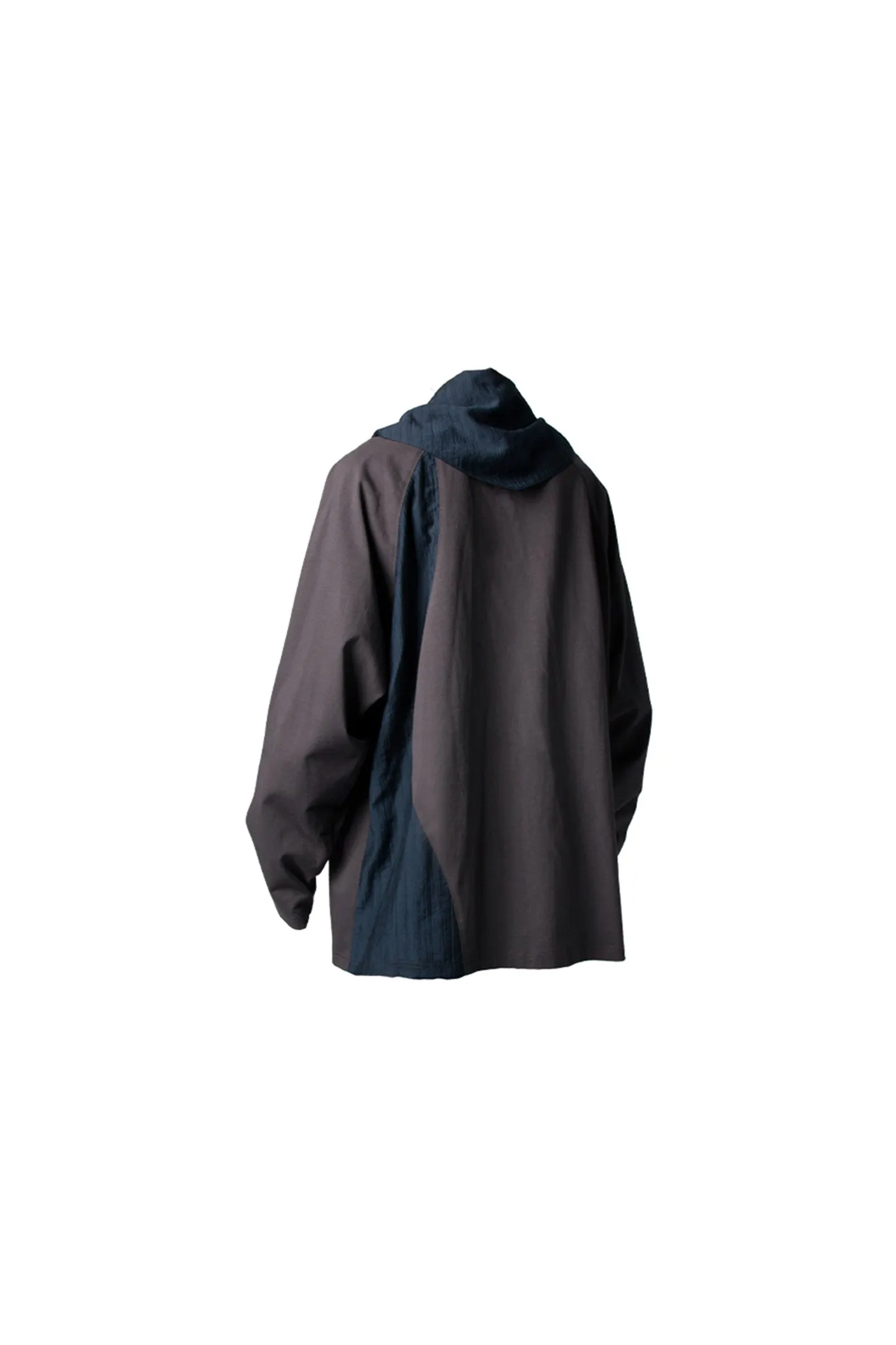 Triangle scarf long sleeve T-shirt
