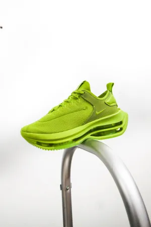 W ZOOM DOUBLE STACKED VOLT
