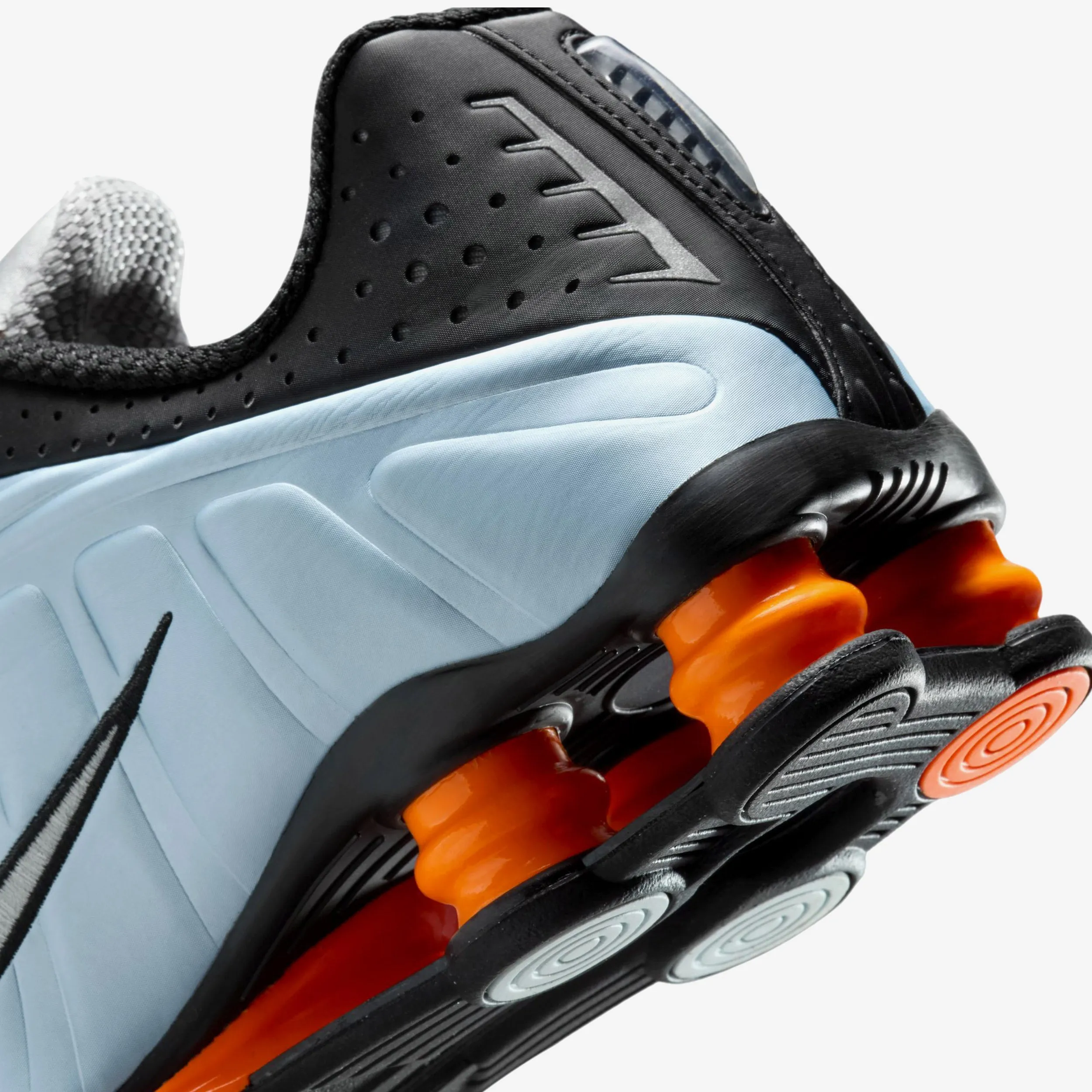 Wmns Shox R4
