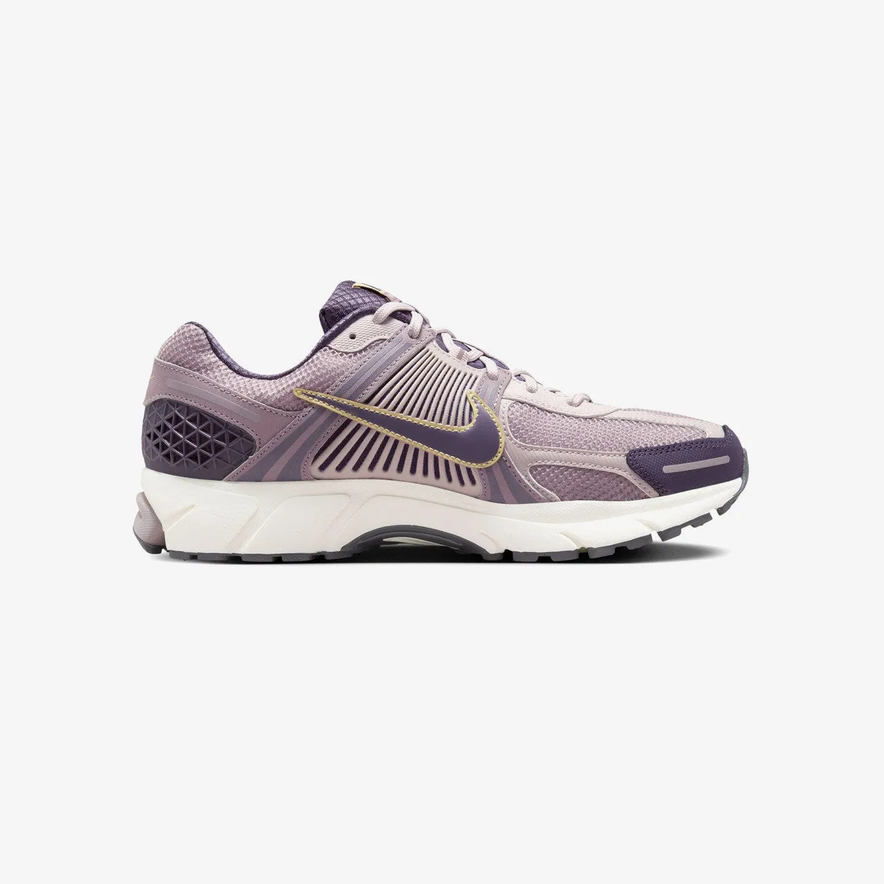 Zoom Vomero 5